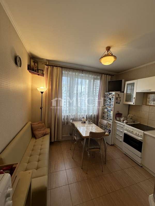 3-комн. квартира, 73 м², 14/17 этаж