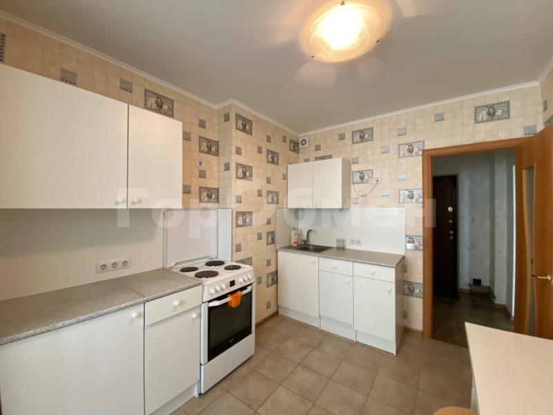 3-комн. квартира, 71 м², 13/17 этаж