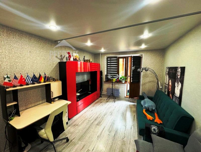 2-комн. квартира, 50 м², 3/14 этаж