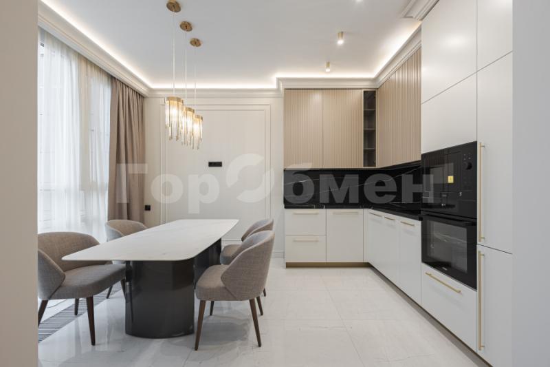 3-комн. квартира, 88 м², 20/23 этаж
