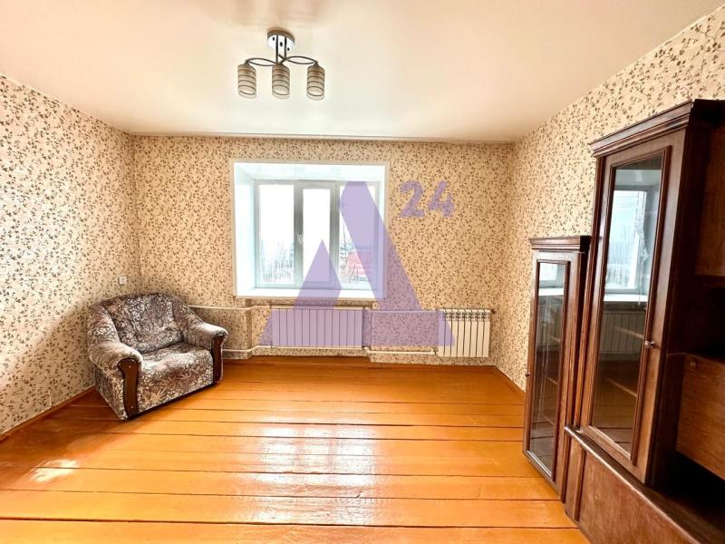 2-комн. квартира, 40 м², 3/3 этаж