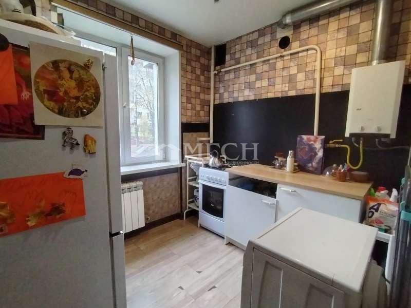 2-комн. квартира, 44 м², 1/5 этаж