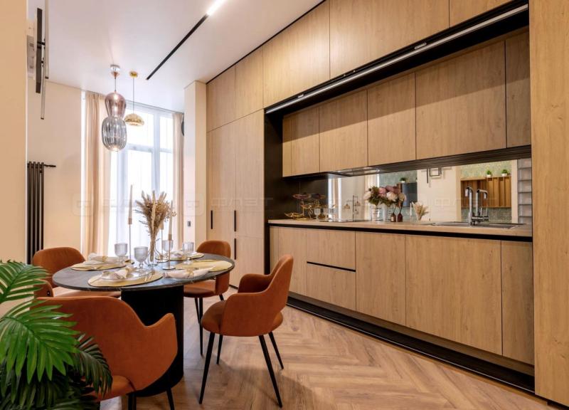 3-комн. квартира, 91 м², 4/8 этаж