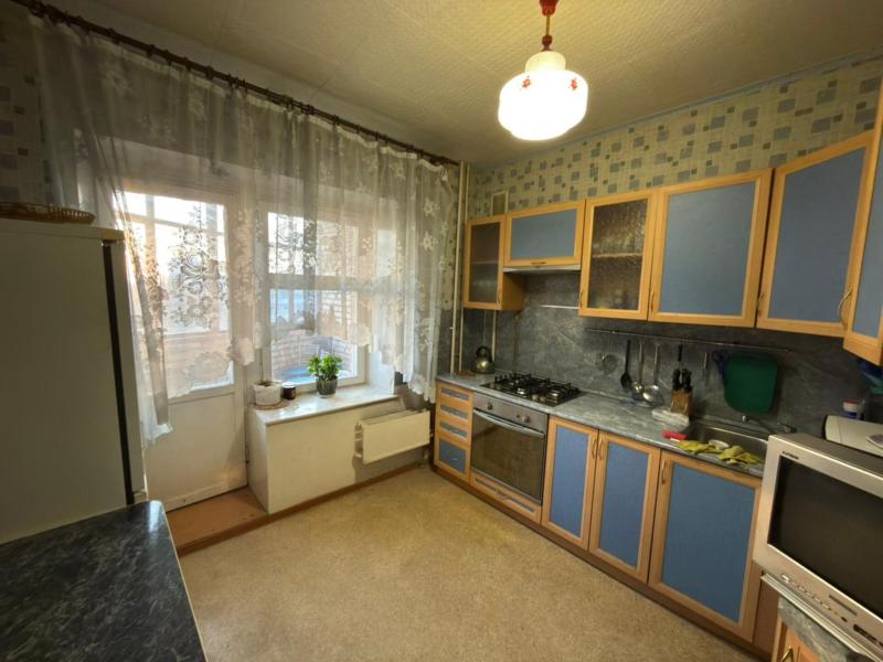 2-комн. квартира, 52 м², 5/5 этаж