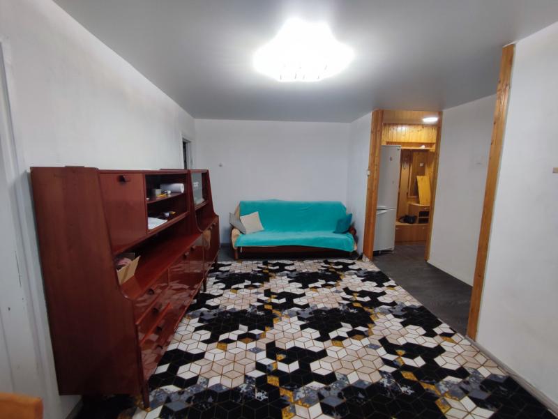 2-комн. квартира, 42 м², 4/4 этаж