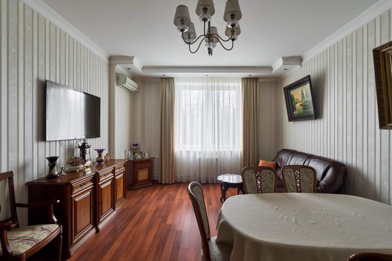 2-комн. квартира, 61 м², 4/15 этаж