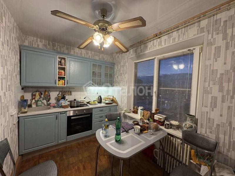 2-комн. квартира, 51 м², 14/16 этаж