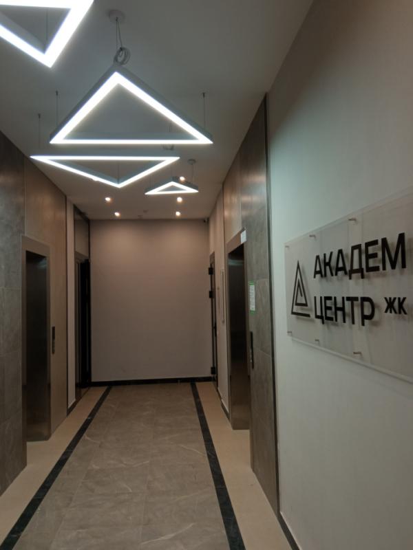 2-комн. квартира, 56 м², 12/21 этаж