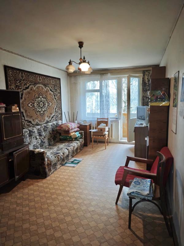 2-комн. квартира, 54 м², 2/5 этаж