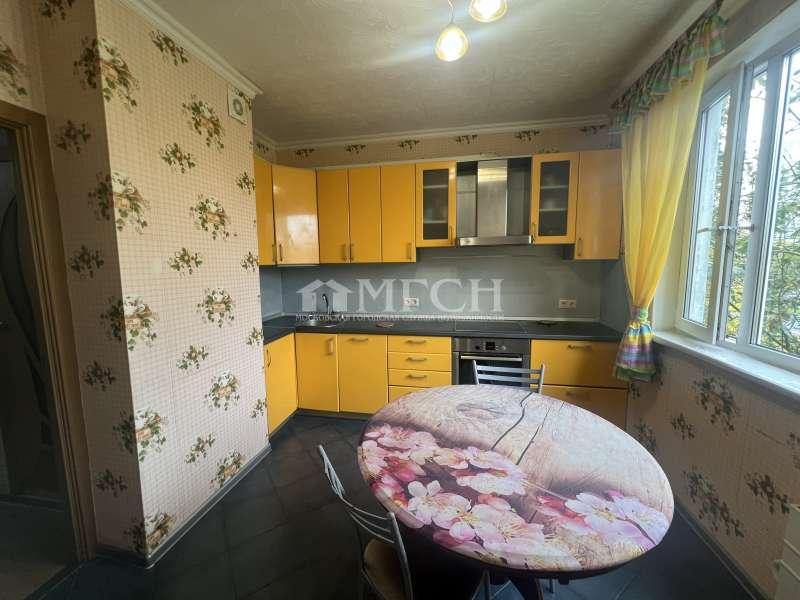 3-комн. квартира, 74 м², 3/17 этаж