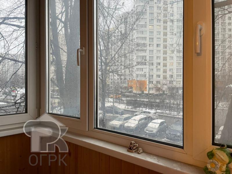 3-комн. квартира, 75 м², 2/16 этаж