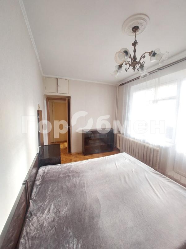 2-комн. квартира, 51 м², 2/14 этаж