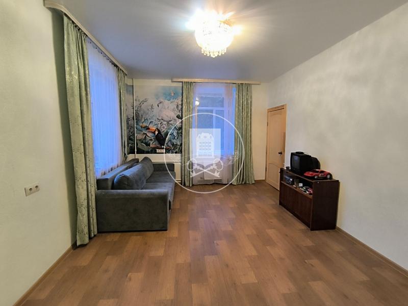 3-комн. квартира, 57 м², 2/4 этаж