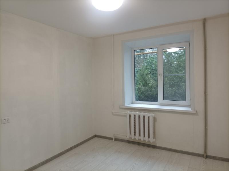 3-комн. квартира, 60 м², 1/9 этаж