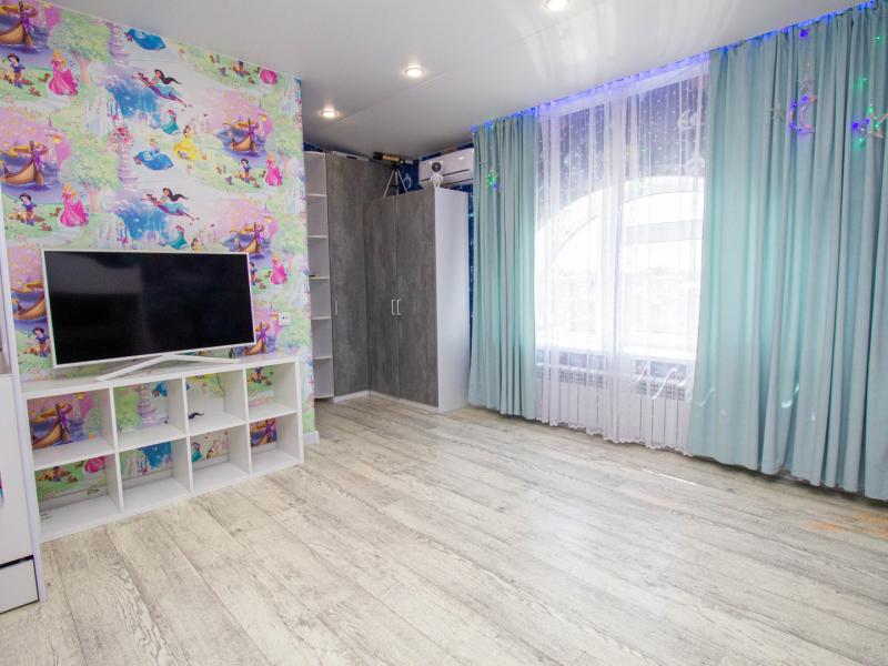 3-комн. квартира, 75 м², 4/5 этаж