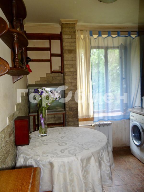 3-комн. квартира, 58 м², 3/9 этаж