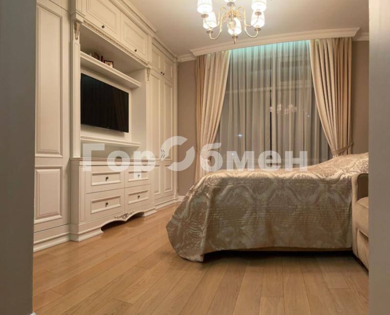 3-комн. квартира, 144 м², 7/59 этаж