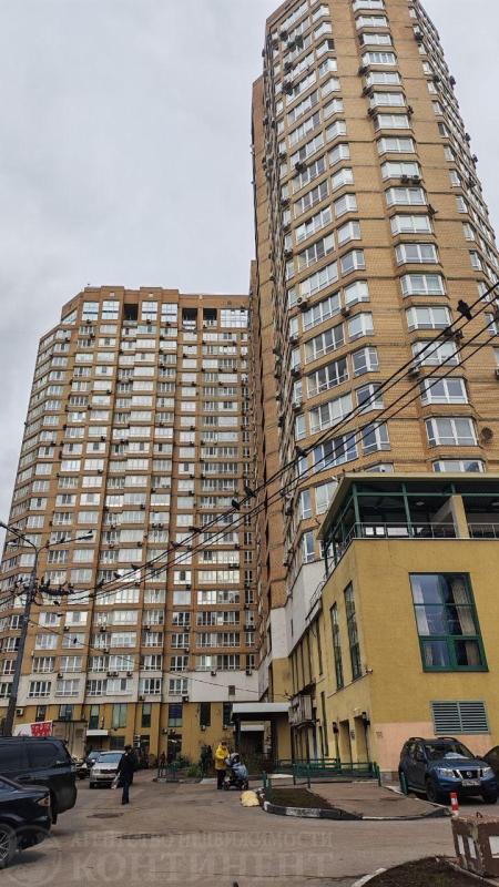 2-комн. квартира, 60 м², 7/25 этаж