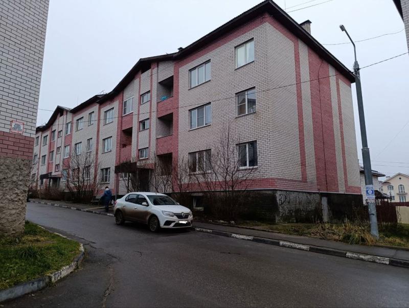 3-комн. квартира, 68 м², 1/3 этаж