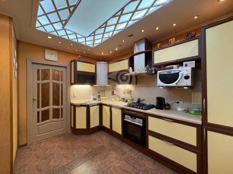 4-комн. квартира, 83 м², 6/9 этаж