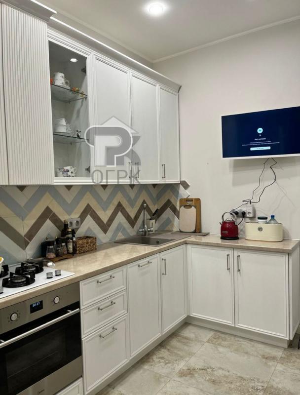 2-комн. квартира, 58 м², 3/5 этаж