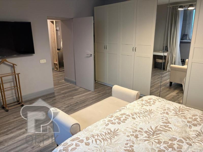 3-комн. квартира, 90 м², 13/14 этаж