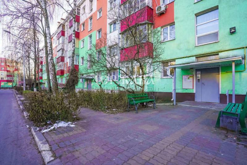 2-комн. квартира, 42 м², 2/5 этаж