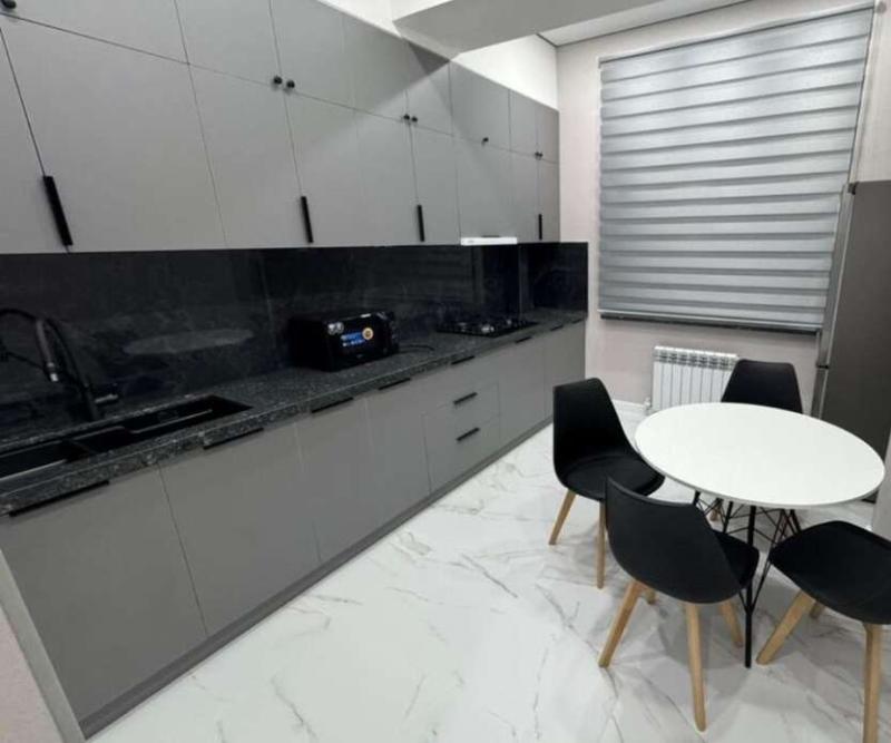 1-комн. квартира, 74 м², 11/22 этаж