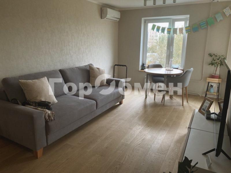 2-комн. квартира, 49 м², 7/9 этаж