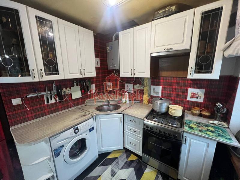 2-комн. квартира, 43 м², 4/5 этаж