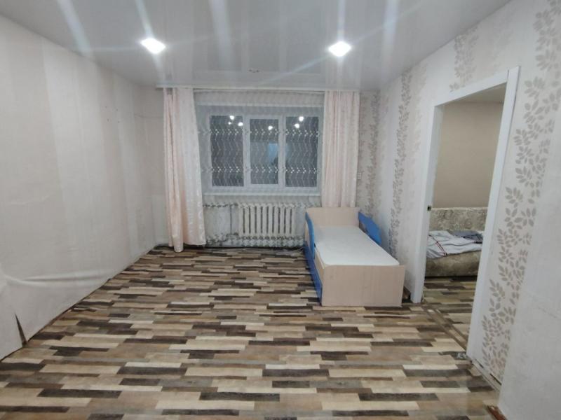 2-комн. квартира, 37 м², 1/2 этаж