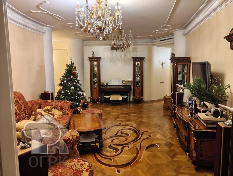 6-комн. квартира, 237 м², 6/26 этаж