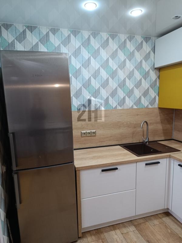 3-комн. квартира, 64 м², 1/10 этаж