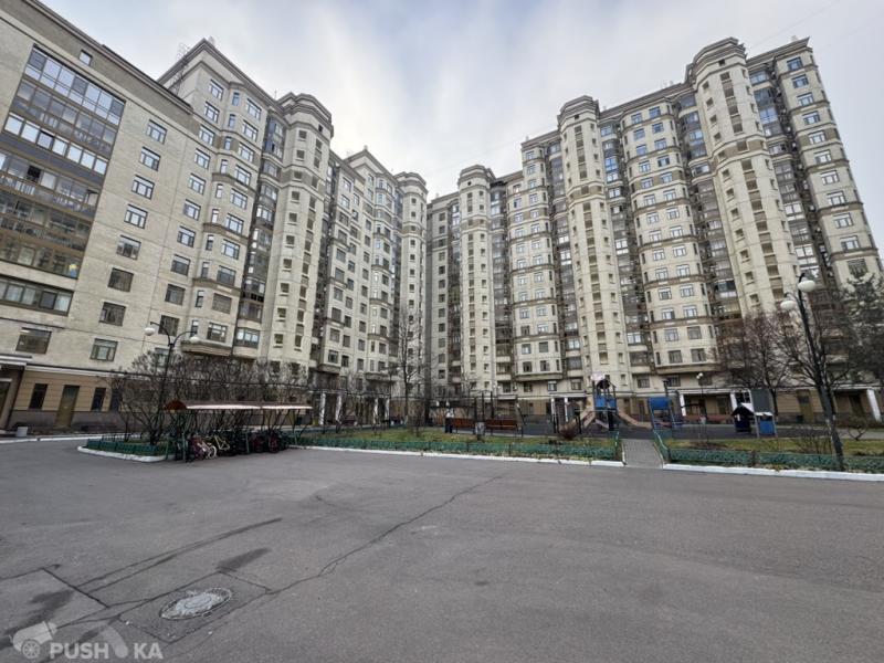 2-комн. квартира, 70 м², 3/17 этаж