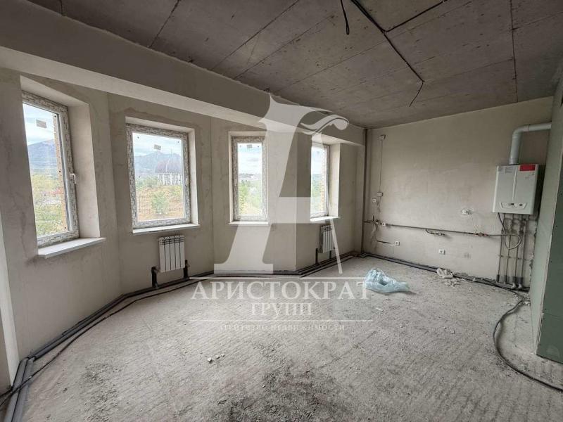 3-комн. квартира, 112 м², 5/10 этаж