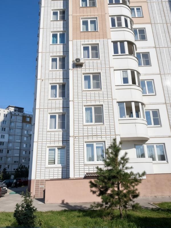 2-комн. квартира, 66 м², 2/17 этаж