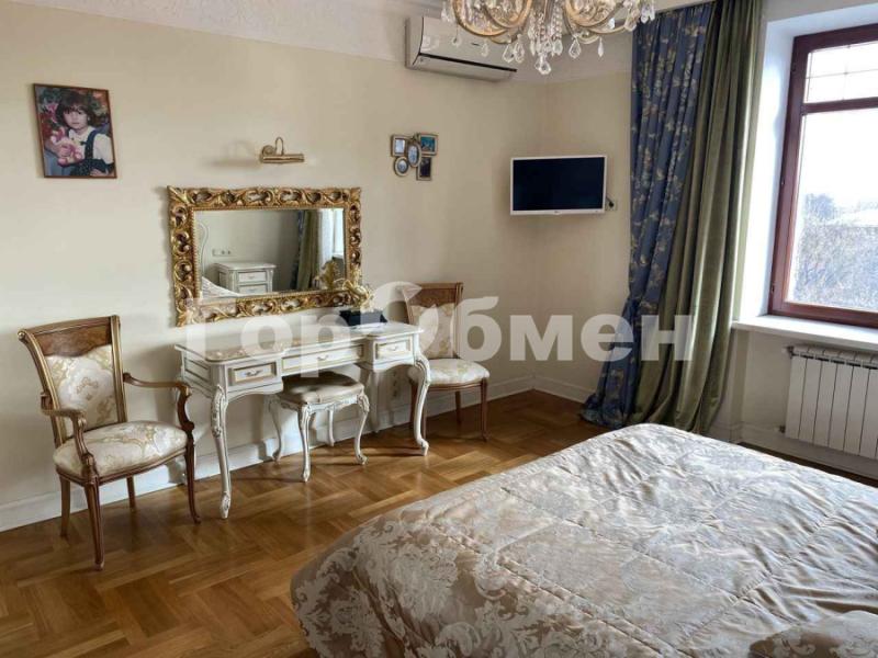 4-комн. квартира, 180 м², 19/23 этаж