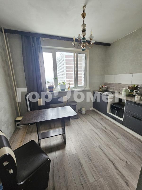 2-комн. квартира, 58 м², 10/17 этаж