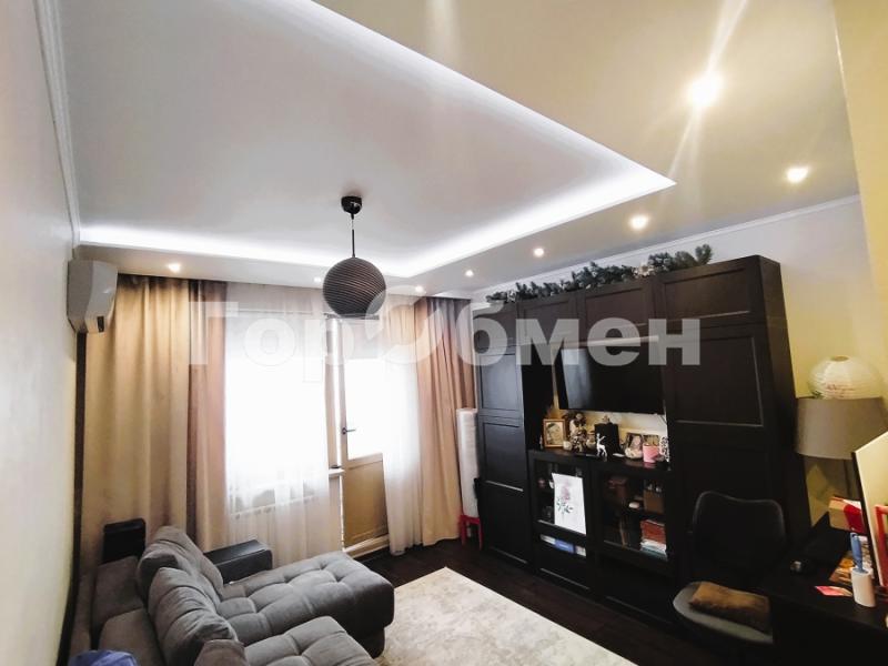 2-комн. квартира, 52 м², 14/17 этаж