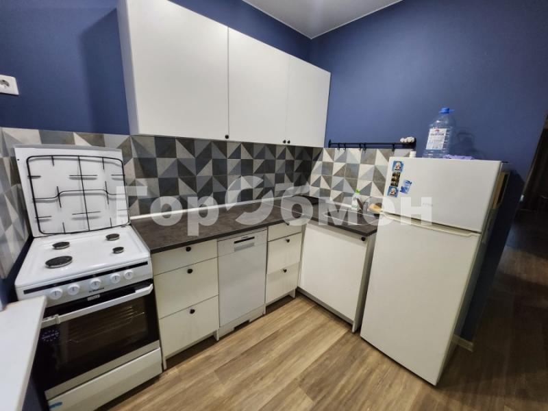 2-комн. квартира, 50 м², 4/4 этаж