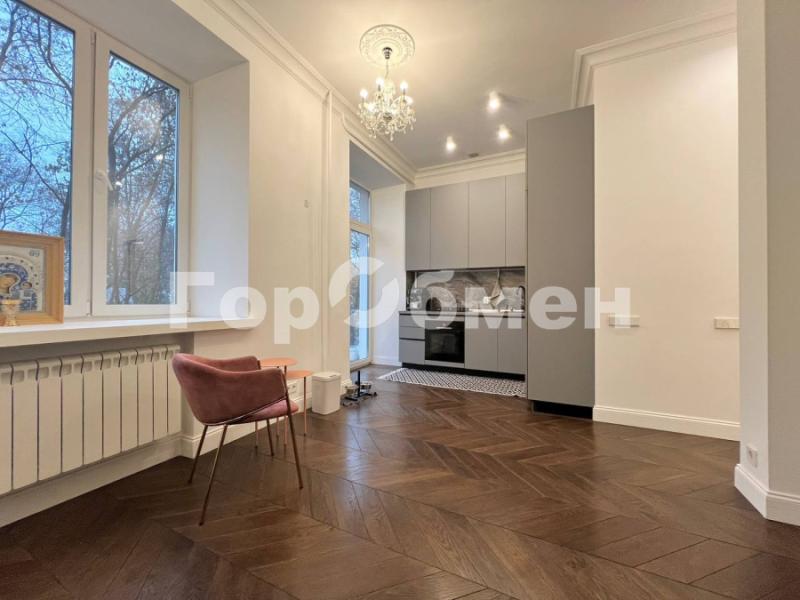 3-комн. квартира, 88 м², 2/7 этаж