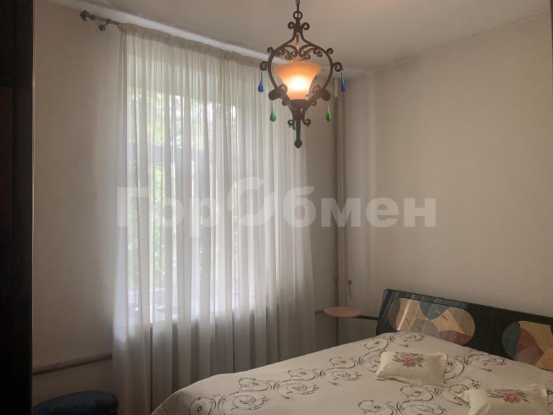 2-комн. квартира, 50 м², 3/5 этаж