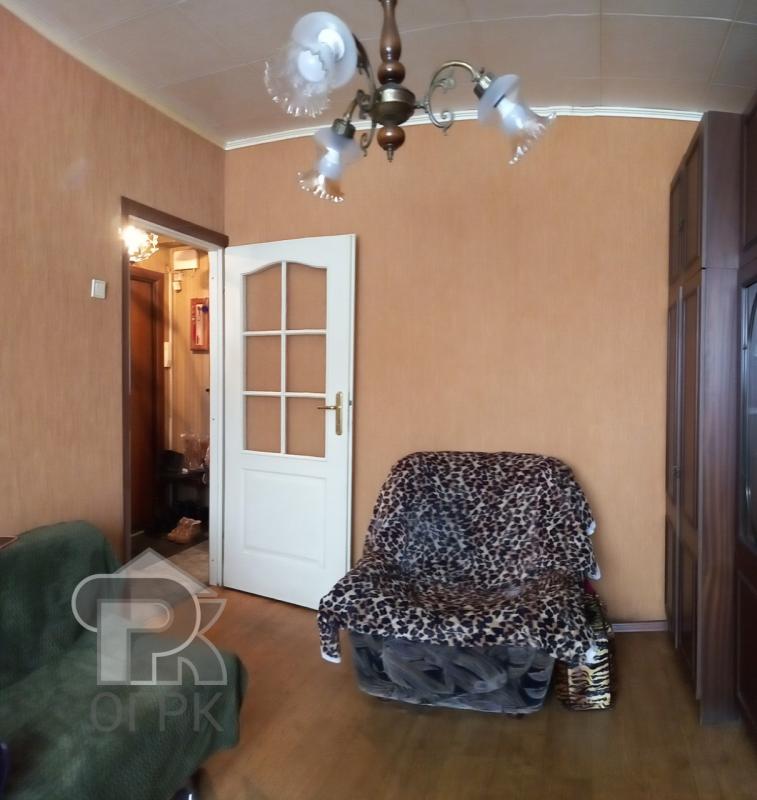 2-комн. квартира, 45 м², 3/8 этаж