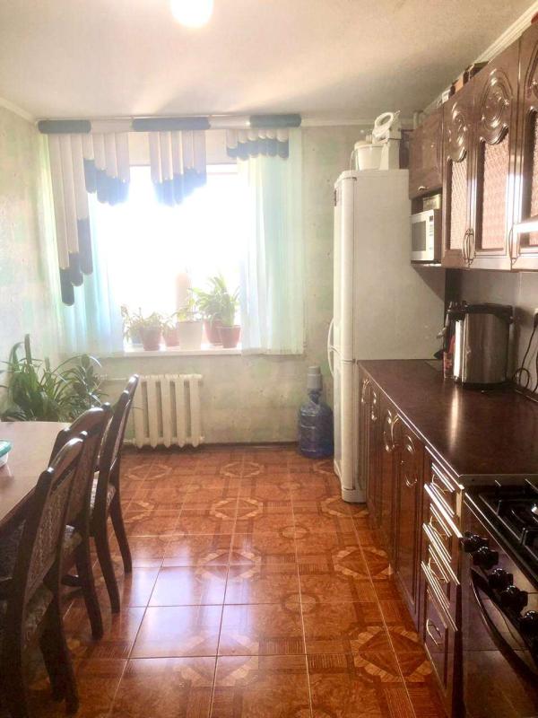 2-комн. квартира, 67 м², 9/10 этаж
