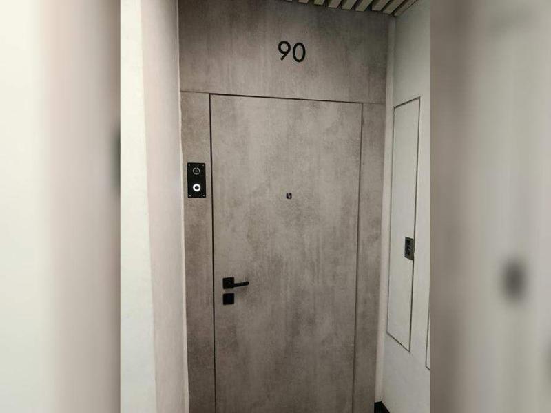 2-комн. квартира, 79 м², 13/20 этаж