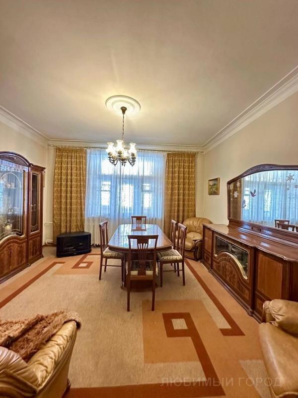 4-комн. квартира, 96 м², 2/5 этаж