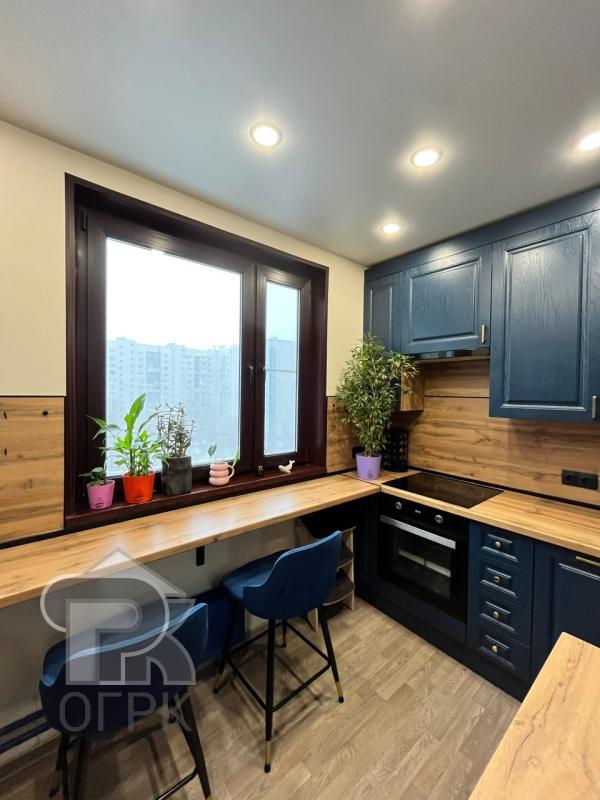 1-комн. квартира, 37 м², 9/17 этаж