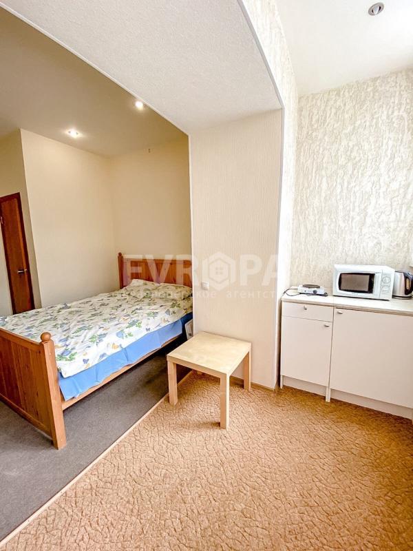 2-комн. квартира, 46 м², 1/16 этаж