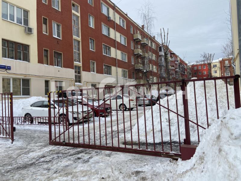 3-комн. квартира, 82 м², 2/5 этаж