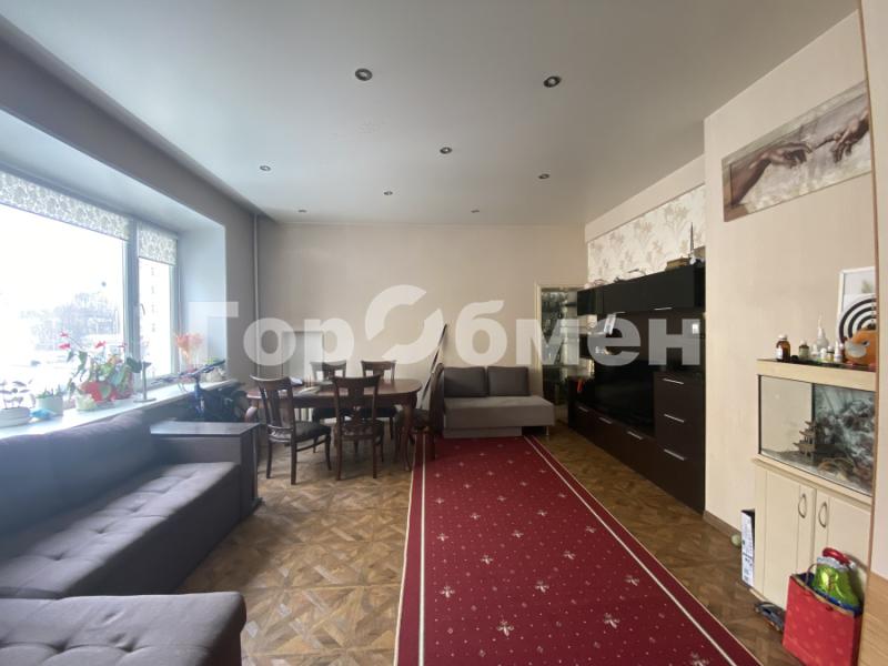 3-комн. квартира, 82 м², 2/5 этаж